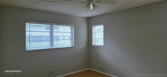 Building Photo - 1621 NW 46th Ave