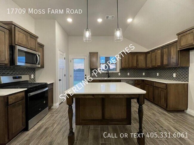 Foto del edificio - 17709 Moss Farm Rd
