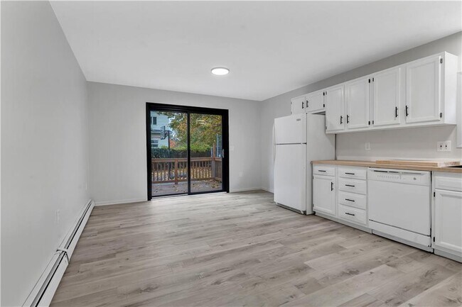 Foto del edificio - 105 Roosevelt St