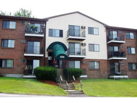 Primary Photo - 128 Mammoth Rd