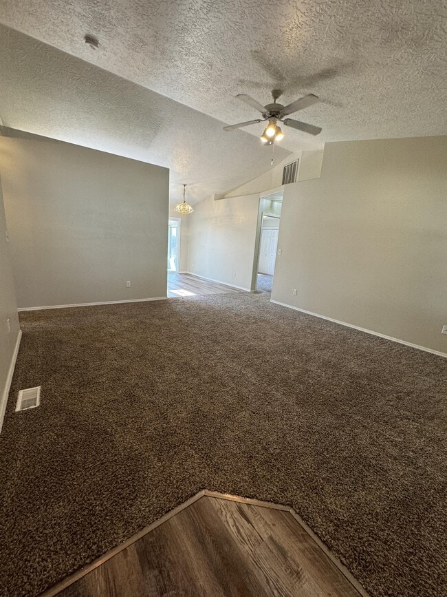 Building Photo - 1685 Targhee St