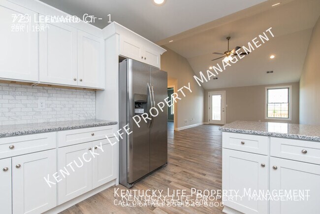 Foto del edificio - 723 Leeward Ct