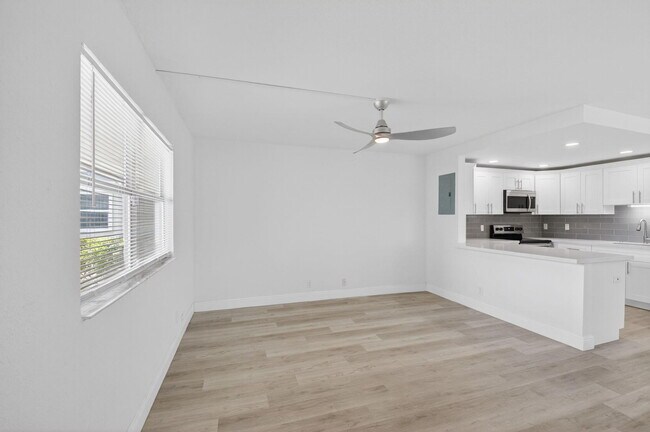 Foto del edificio - 103 Brittany Ln