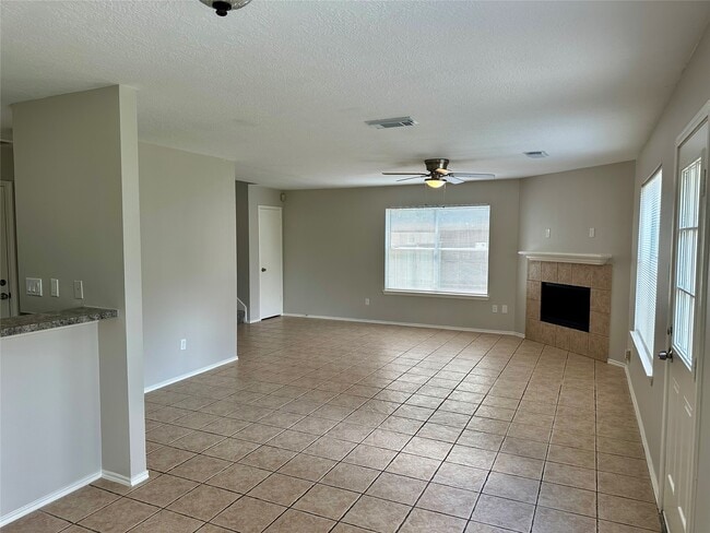 Building Photo - 3607 Liles Ln
