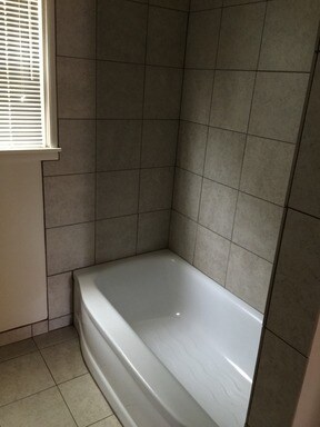 Building Photo - 4961 Central Ave