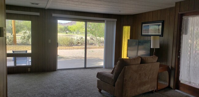 Foto del edificio - 6006 W Rafter Circle St