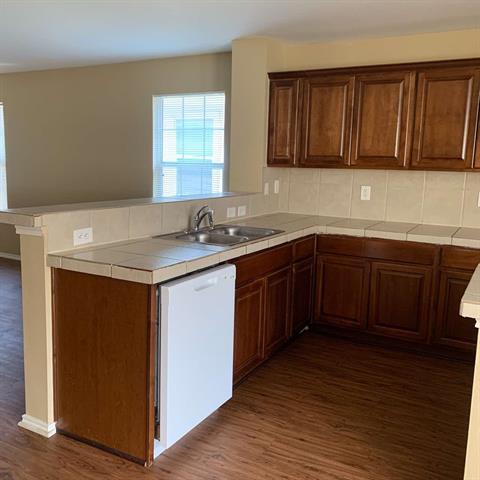 Foto del edificio - 1434 Mission Hills Ln
