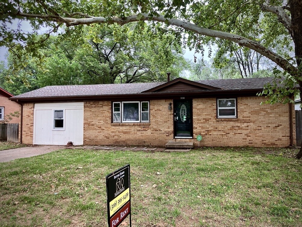 Primary Photo - 338 W 4th St