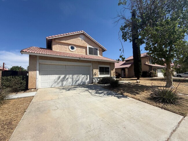 Foto del edificio - Lancaster 3 Bedroom + 2 Bathroom