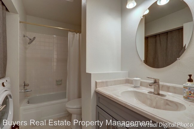 Foto del edificio - 3 br, 2 bath House - 1053 Potlatch Circle