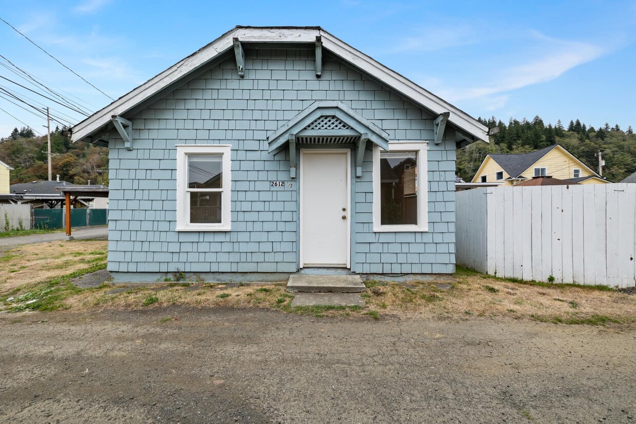Front of House - 2612 Cherry St