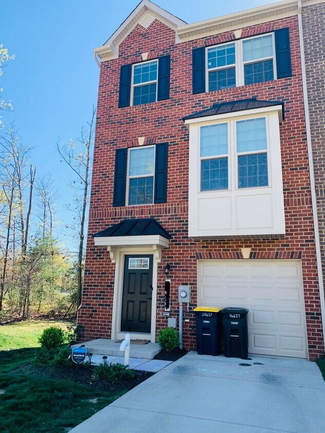 16627 Caribbean Wy, Accokeek, MD 20607 Townhome Rentals in Accokeek