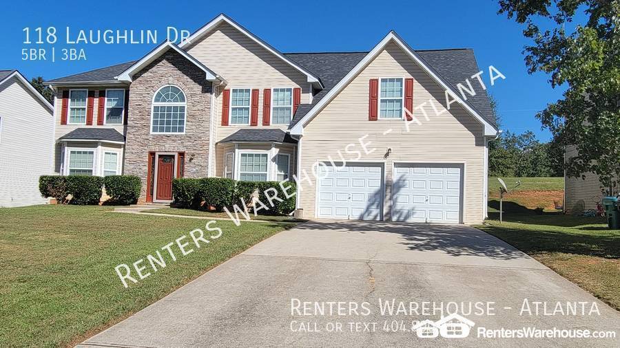 Primary Photo - Spacious 5 Bedroom home in Locust Grove!