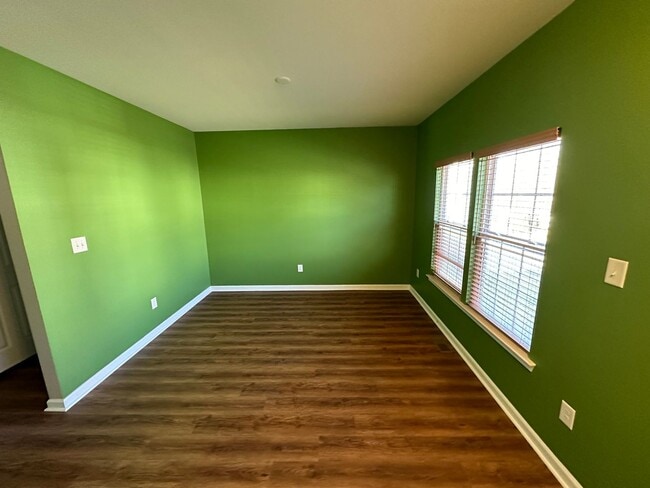 Building Photo - 3503 Frederick Dr