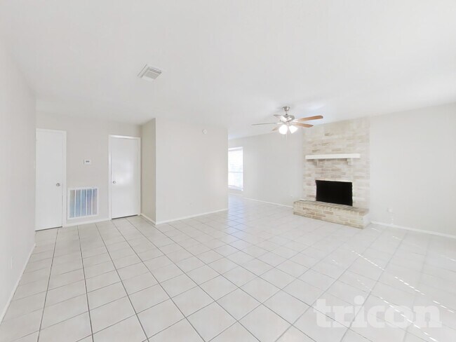 Foto del edificio - 4615 Tealgate Dr