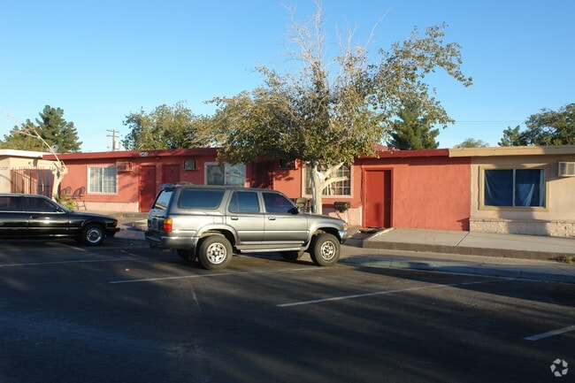 Building Photo - 2317-2401 Sunrise Ave