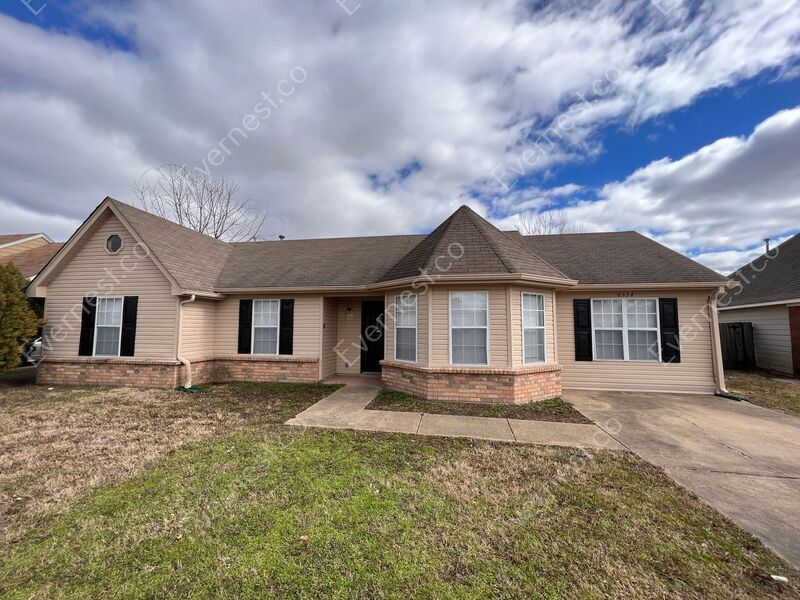 6534 Valerie Dr, Olive Branch, MS 38654 House Rental in Olive Branch
