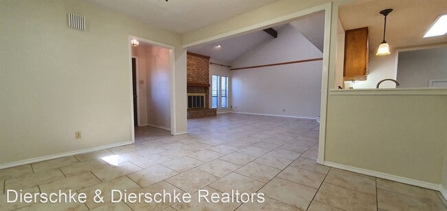 Foto del edificio - 3 br, 2 bath House - 3917 Driftwood Dr.