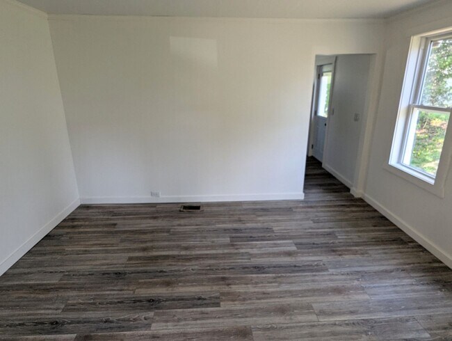 Building Photo - 56-58 Penn Street