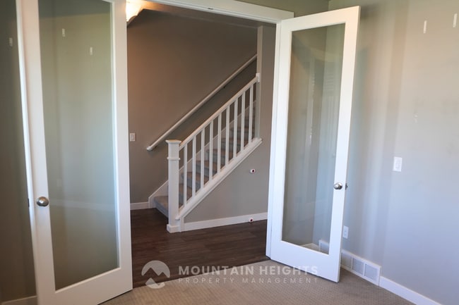 Building Photo - 3977 W Penstemon Wy