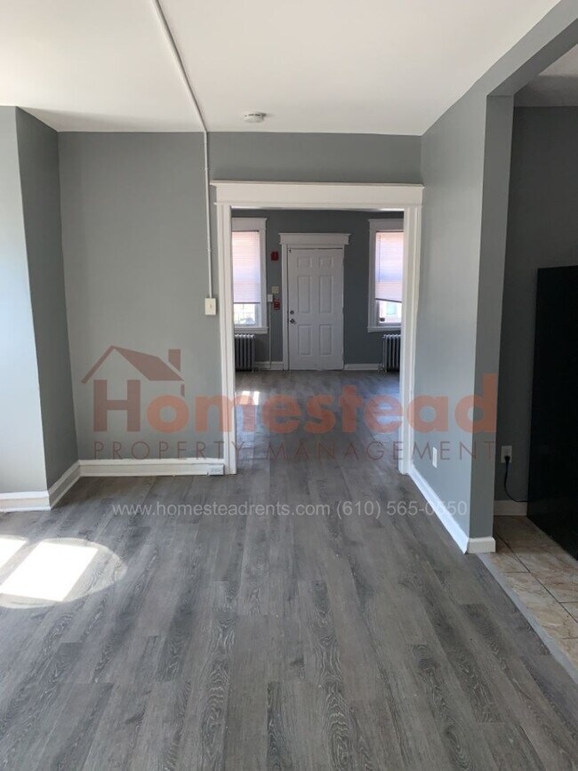 Foto del edificio - 4521 N 7th St
