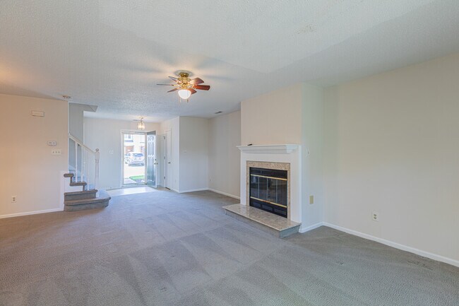 Building Photo - 3707 Peppercorn Way