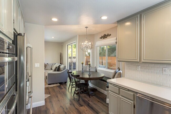 Building Photo - 5159 Churchwood Dr