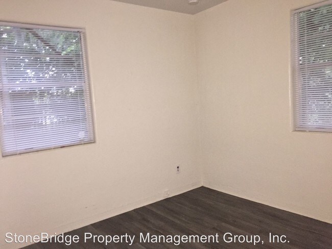 Foto del edificio - 748-750 Bethune St