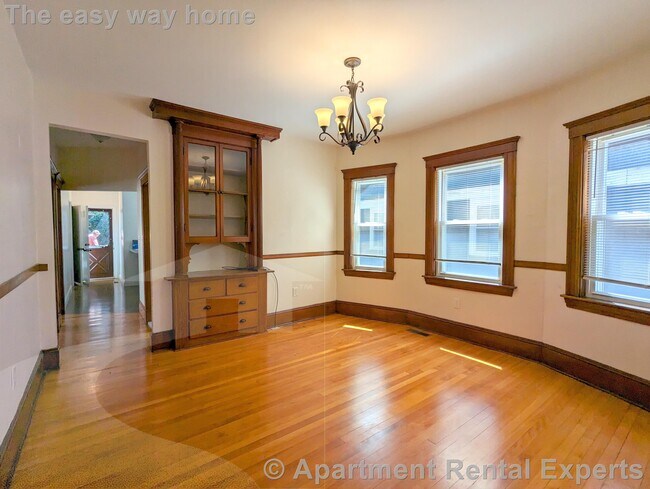 Foto del edificio - 108 W Quincy St