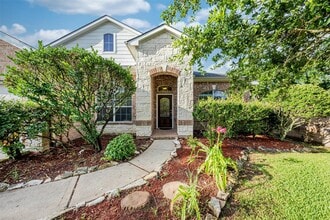 Building Photo - 13727 Charterhouse Way