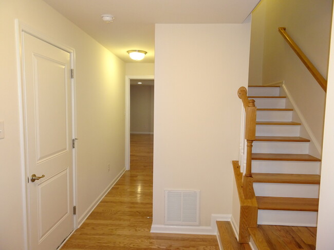 Building Photo - Newly built Town Home for Rent in Williams...