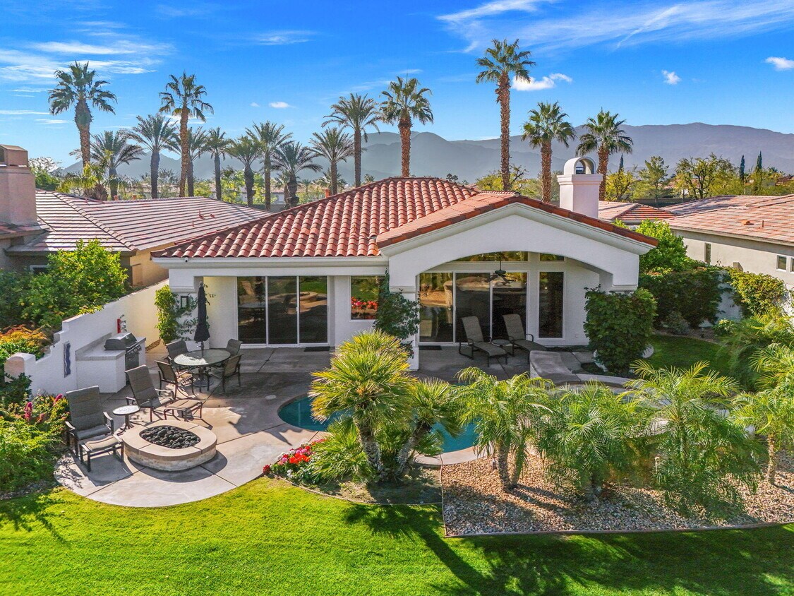 Foto principal - 410 Gold Canyon Dr
