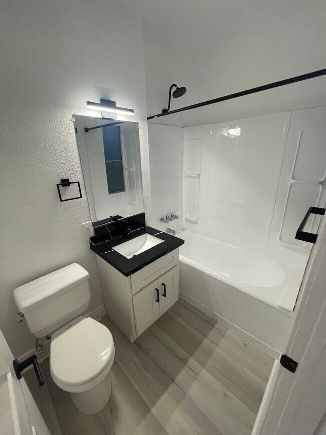 Interior Photo - Wilton Way Apartments