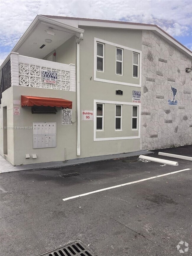 Building Photo - 95 NW 47th Ave