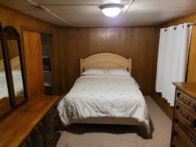 Foto del edificio - 11727 Harrisburg Rd