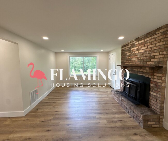 Foto del edificio - 2514 Coldsprings Dr