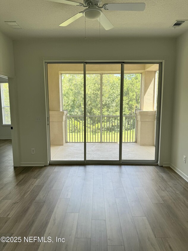 Foto principal - 8601 Beach Blvd