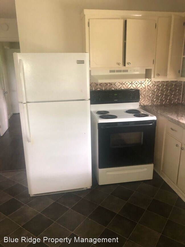Foto del edificio - 2 br, 1 bath House - 3013 Bloomingdale Road