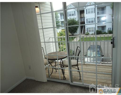 Foto del edificio - 1725 Waterford Dr