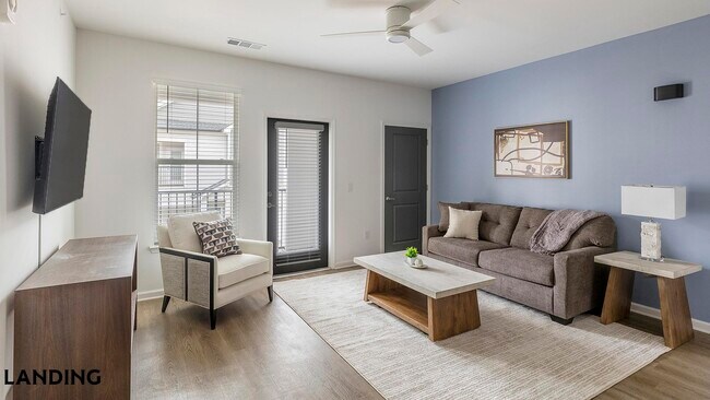 Foto del edificio - 560 Jack Clift Blvd