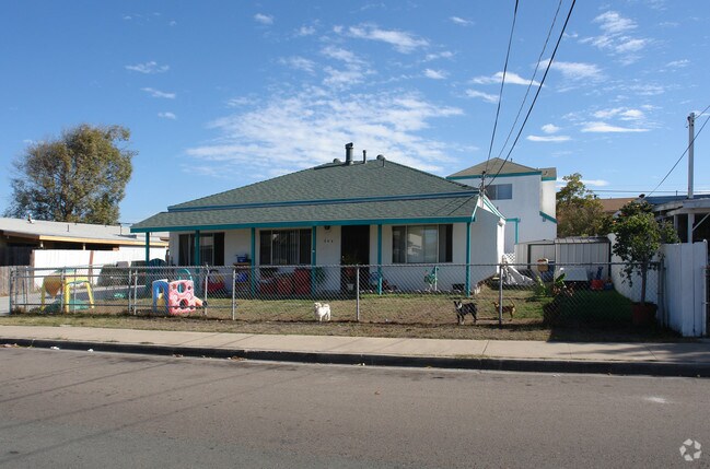 Building Photo - 565 Florida St