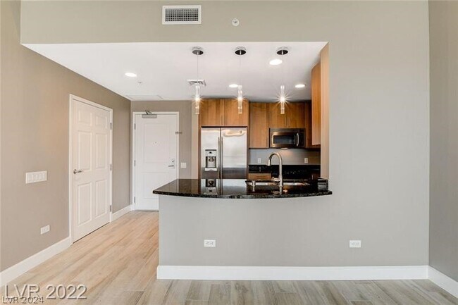 Building Photo - 200 W Sahara Ave