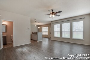 Building Photo - 1355 Pinnacle Falls