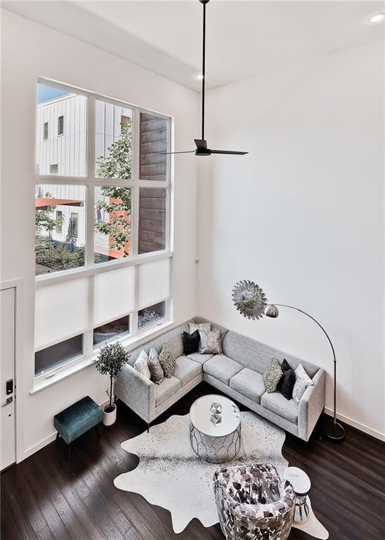 Foto del edificio - 520 SE Tourmaline Mews