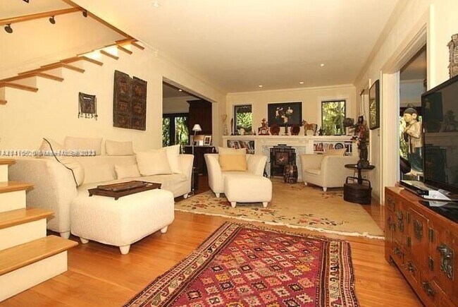 Building Photo - 2497 Abaco Ave