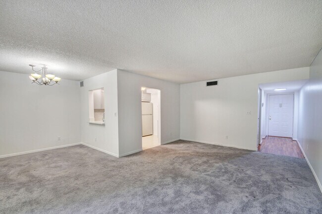 Building Photo - 3178 Via Poinciana