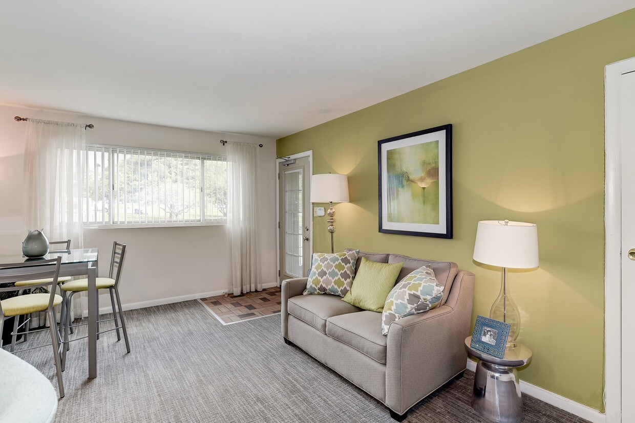 Barclay Square Apartments Apartments in Baltimore, MD