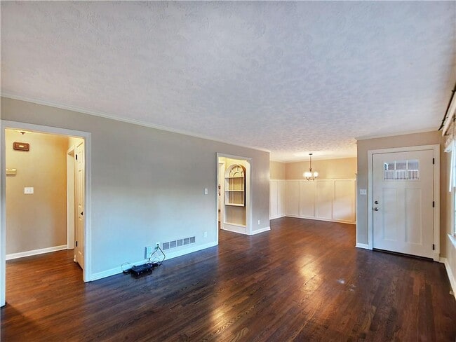 Foto del edificio - 2172 Pawnee Dr SE