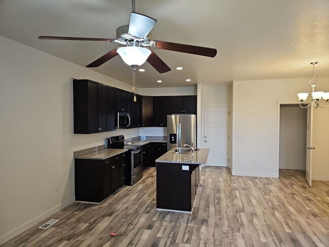 Foto del edificio - 14912 S Thunder Horse Ln