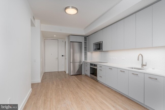 Photo - 1630 Columbia Rd NW Apartment